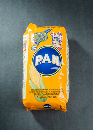 P.A.N. Pre-Cooked Yellow Gluten Free Corn Meal (1Kg)